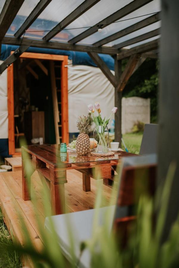 Aloha Glamp - Okragle Domki Przy Rzece - Balia I Sauna - Energylandia Zagornik エクステリア 写真